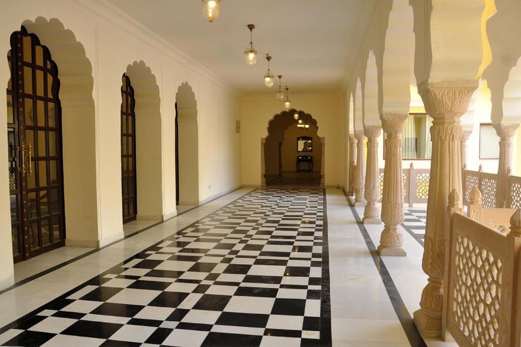 Hotel Raj Bagh Palace Jaipur Luaran gambar
